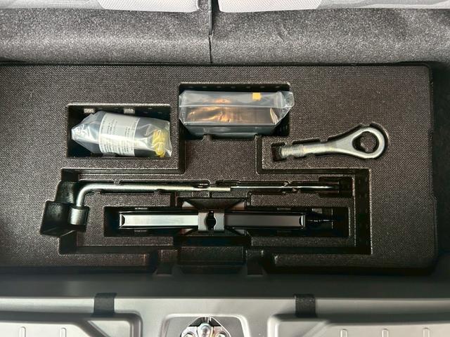 タフトＧ　ダーククロムベンチャー次世代スマートアシスト　電動パーキングブレーキ・ブレーキホールド機能　シートヒーター　クルーズコントロール　オートライト　アイドリングストップ　バックカメラ　キーフリー　アイドリングストップ（石川県）の中古車