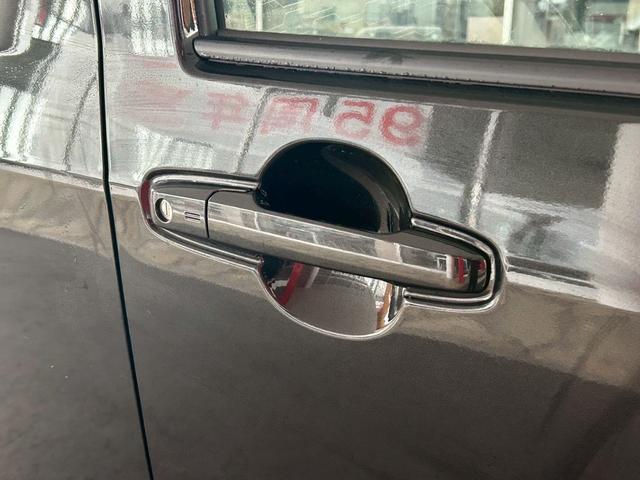 タフトＧ　ダーククロムベンチャー次世代スマートアシスト　電動パーキングブレーキ・ブレーキホールド機能　シートヒーター　クルーズコントロール　オートライト　アイドリングストップ　バックカメラ　キーフリー　アイドリングストップ（石川県）の中古車