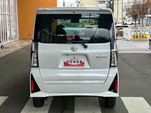 タントカスタムＸ４ＷＤ　次世代スマートアシスト　両側パワースライドドア　シートヒーター　パノラマ対応カメラ　ステアリングスイッチ　シートバックテーブル　サンシェード　電動パーキングブレーキ・ブレーキホールド機能（石川県）の中古車