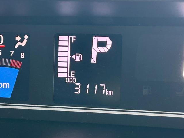 タントカスタムＸ４ＷＤ　次世代スマートアシスト　両側パワースライドドア　シートヒーター　パノラマ対応カメラ　ステアリングスイッチ　シートバックテーブル　サンシェード　電動パーキングブレーキ・ブレーキホールド機能（石川県）の中古車