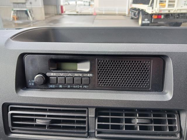 ハイゼットカーゴＤＸ４ＷＤ　スマートアシスト　キーレスリモコン　フロントパワーウインド　スチールホイール　両側リアスライドドア　コーナーセンサー　マニュアルエアコン　オートライト　アイドリングストップ（石川県）の中古車