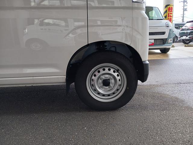 ハイゼットカーゴＤＸ４ＷＤ　スマートアシスト　キーレスリモコン　フロントパワーウインド　スチールホイール　両側リアスライドドア　コーナーセンサー　マニュアルエアコン　オートライト　アイドリングストップ（石川県）の中古車