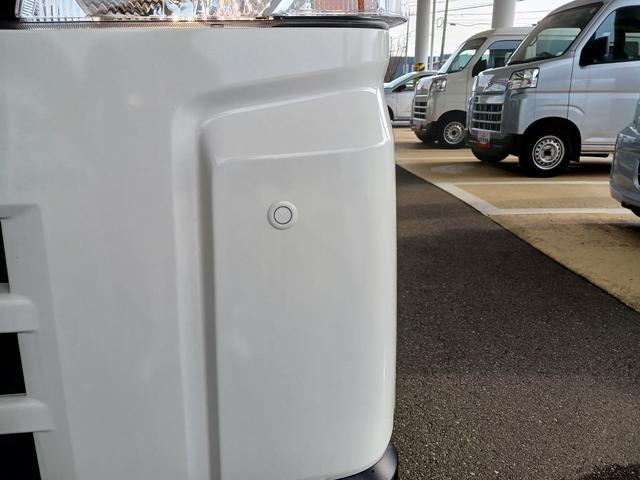 ハイゼットカーゴＤＸ４ＷＤ　スマートアシスト　キーレスリモコン　フロントパワーウインド　スチールホイール　両側リアスライドドア　コーナーセンサー　マニュアルエアコン　オートライト　アイドリングストップ（石川県）の中古車