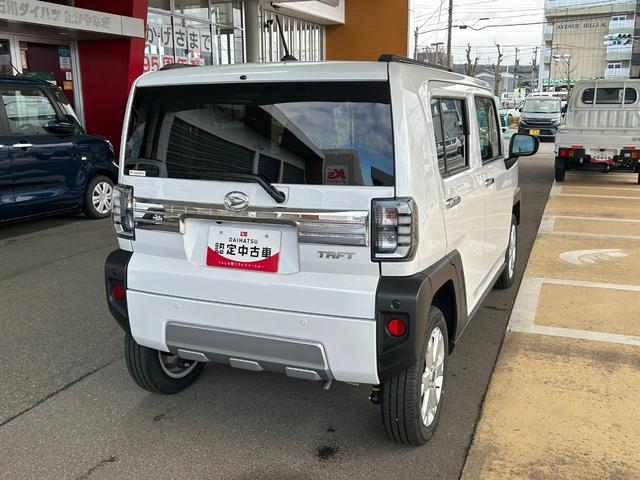 タフトＧ　クロムベンチャー４ＷＤ　スカイルーフ　プッシュスタート　スマートキー　オートライト　オートエアコン　電動パーキングブレーキ　衝突被害軽減システム　横滑り防止機能　アイドリングストップ（石川県）の中古車