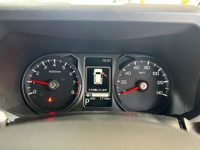 タフトＧ　クロムベンチャー４ＷＤ　スカイルーフ　プッシュスタート　スマートキー　オートライト　オートエアコン　電動パーキングブレーキ　衝突被害軽減システム　横滑り防止機能　アイドリングストップ（石川県）の中古車