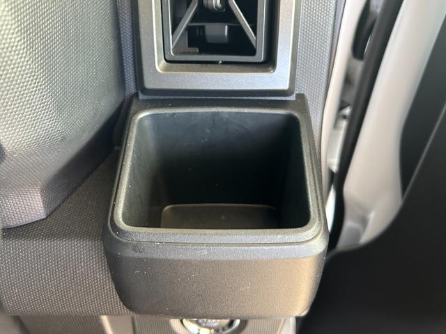 タフトＧ　クロムベンチャー４ＷＤ　スカイルーフ　プッシュスタート　スマートキー　オートライト　オートエアコン　電動パーキングブレーキ　衝突被害軽減システム　横滑り防止機能　アイドリングストップ（石川県）の中古車