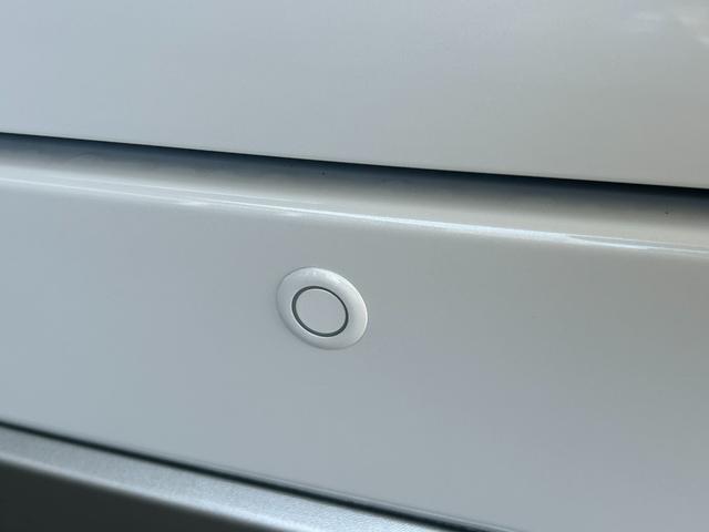 タフトＧ　クロムベンチャー４ＷＤ　スカイルーフ　プッシュスタート　スマートキー　オートライト　オートエアコン　電動パーキングブレーキ　衝突被害軽減システム　横滑り防止機能　アイドリングストップ（石川県）の中古車