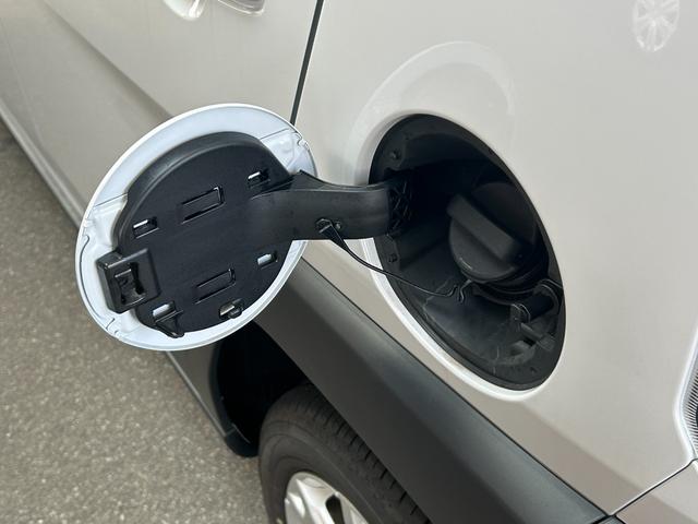 タフトＧ　クロムベンチャー４ＷＤ　スカイルーフ　プッシュスタート　スマートキー　オートライト　オートエアコン　電動パーキングブレーキ　衝突被害軽減システム　横滑り防止機能　アイドリングストップ（石川県）の中古車