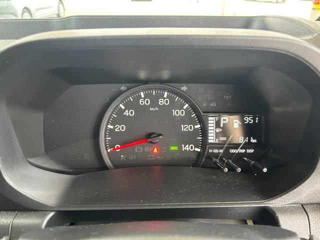 ハイゼットトラックスタンダード４ＷＤ　マニュアルエアコン　パワステ　タイミングチェーン　ラジオデッキ　手動ドアミラー　手動ウィンドウ　衝突被害軽減システム　横滑り防止機能　アイドリングストップ　ＡＢＳ（石川県）の中古車