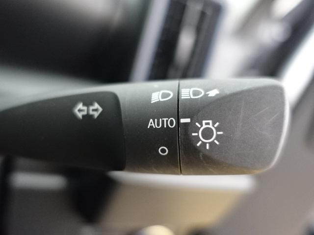 タントＸ次世代スマートアシスト　シートバックテーブル　サンシェード　シートヒーター　電動パーキングブレーキ・ブレーキホールド機能　オートライト　両側スライドドア（助手席側パワースライドドア）　キーフリー（石川県）の中古車