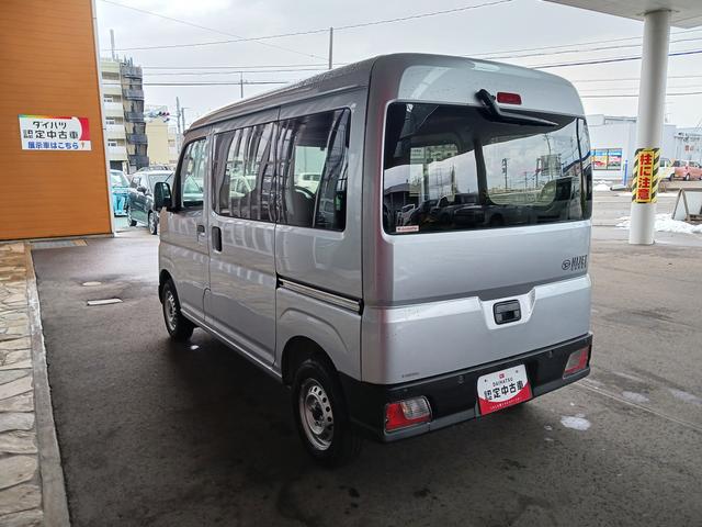 ハイゼットカーゴＤＸ４ＷＤ　スマートアシスト　キーレスリモコン　フロントパワーウインド　スチールホイール　両側リアスライドドア　コーナーセンサー　マニュアルエアコン　カーペットマット　オートライト　アイドリングストップ（石川県）の中古車