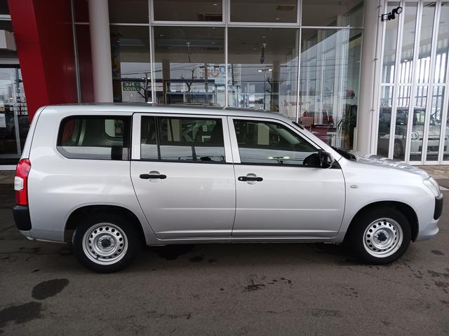 プロボックスＤＸコンフォートＤＸコンフォート　ラジオ　パワステ　両席エアバッグ　マニュアルエアコン　トラクションコントロール　横滑り防止抑制機能（石川県）の中古車