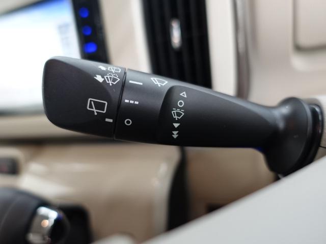 ムーヴキャンバスＸホワイトアクセントリミテッド　ＳＡIIIスマートアシスト　純正ナビ　パノラマモニター　ＥＴＣ　両側パワースライドドア　フォグライト　キーフリー（石川県）の中古車