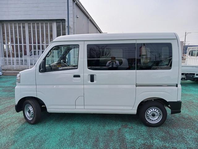 ハイゼットカーゴＤＸ　４ＷＤ４ＷＤ　スマートアシスト　キーレスリモコン　フロントパワーウインド　両側リアスライドドア　コーナーセンサー　マニュアルエアコン　オートライト　アイドリングストップ（石川県）の中古車