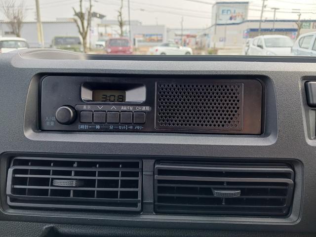 ハイゼットカーゴＤＸ　４ＷＤ４ＷＤ　スマートアシスト　キーレスリモコン　フロントパワーウインド　両側リアスライドドア　コーナーセンサー　マニュアルエアコン　オートライト　アイドリングストップ（石川県）の中古車