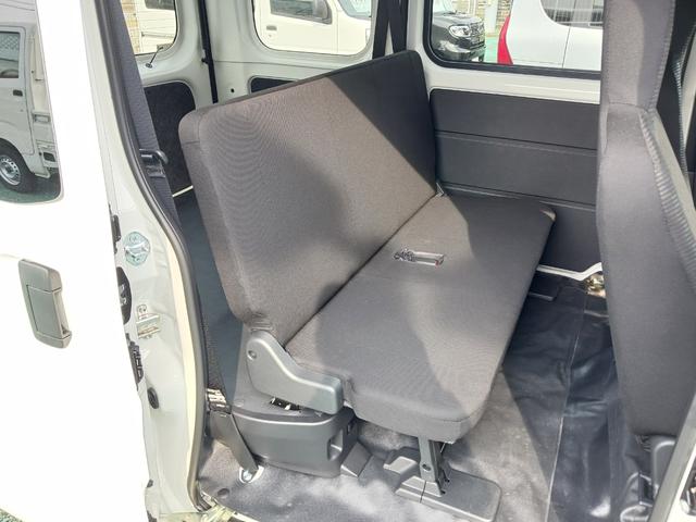 ハイゼットカーゴＤＸ　４ＷＤ４ＷＤ　スマートアシスト　キーレスリモコン　フロントパワーウインド　両側リアスライドドア　コーナーセンサー　マニュアルエアコン　オートライト　アイドリングストップ（石川県）の中古車