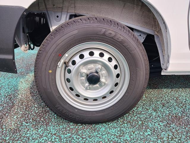 ハイゼットカーゴＤＸ　４ＷＤ４ＷＤ　スマートアシスト　キーレスリモコン　フロントパワーウインド　両側リアスライドドア　コーナーセンサー　マニュアルエアコン　オートライト　アイドリングストップ（石川県）の中古車