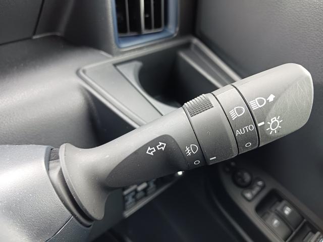 タントカスタムＸリミテッド　４ＷＤ４ＷＤ　純正７インチナビ　バックカメラ　ＥＴＣ　スマアシ　シートヒーター　電動パーキングブレーキ・ブレーキホールド機能　オートライト　両側パワースライドドア　キーフリー（石川県）の中古車