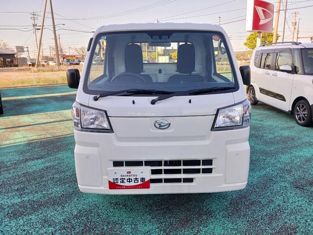 ハイゼットトラックスタンダード　４ＷＤ４ＷＤ　ＡＭ／ＦＭラジオ　スマアシ　ハロゲンヘッドライト　オートライト　オートマチックハイビーム　ラバーマット（石川県）の中古車