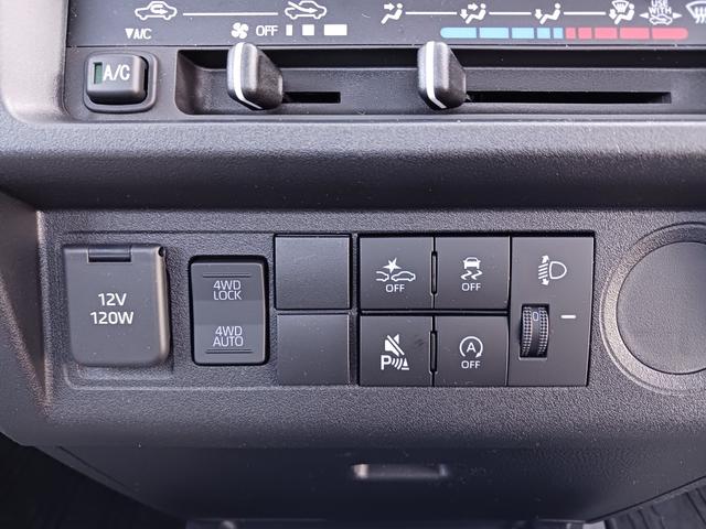 ハイゼットトラックスタンダード　４ＷＤ４ＷＤ　ＡＭ／ＦＭラジオ　スマアシ　ハロゲンヘッドライト　オートライト　オートマチックハイビーム　ラバーマット（石川県）の中古車