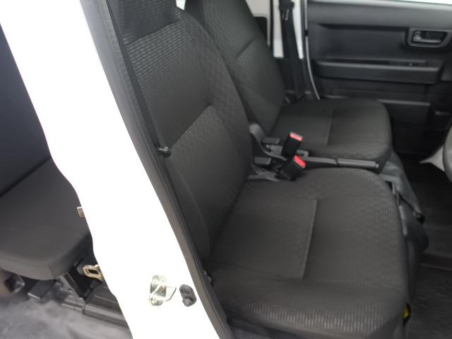 ハイゼットカーゴＤＸ　４ＷＤ４ＷＤ　社外ナビ　バックカメラ　スマアシ　ＬＥＤパック　マニュアルエアコン　パーキングセンサー　アイドリングストップ（石川県）の中古車