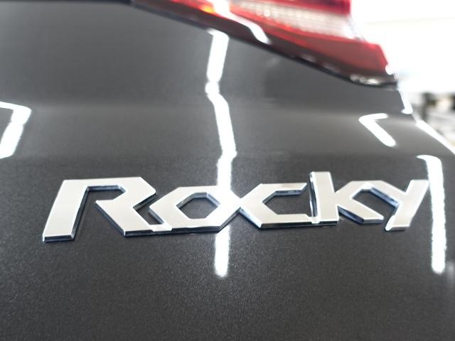 ロッキープレミアムＧ９インチディスプレイオーディオ　パノラマモニター　スマアシ　ブラインドスポットモニター　シートヒータ　パーキングセンサー　サイドエアバッグ（石川県）の中古車