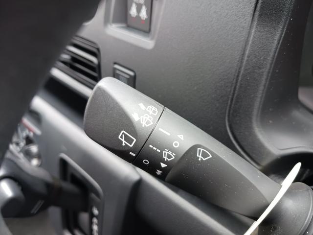 ハイゼットカーゴスペシャル　４ＷＤ４ＷＤ　Ｂｌｕｅｔｏｏｔｈオーディオ／ＵＳＢチューナー　スマートアシスト　パーキングセンサー　オートライト　マニュアルエアコン（石川県）の中古車