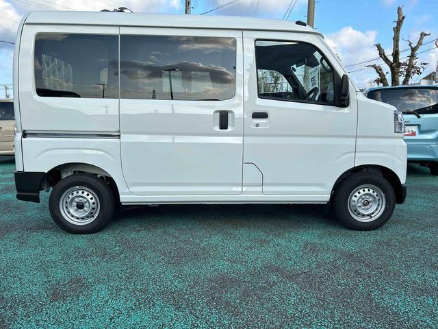 ハイゼットカーゴＤＸ　４ＷＤ走行無制限１年間保証　４ＷＤ　コーナーセンサー　ＣＶＴ車　オートハイビーム　アイドリングストップ　キーレスエントリー　横滑り防止装置　ラジオ（石川県）の中古車