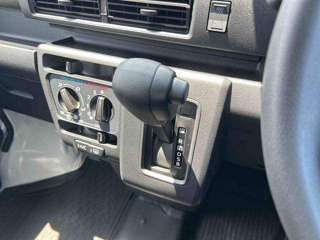 ハイゼットカーゴＤＸ走行無制限１年保証　４ＷＤ　フロントコーナーセンサーＬＥＤヘッドライト　アイドリングストップ　オートハイビーム　キーレス（石川県）の中古車