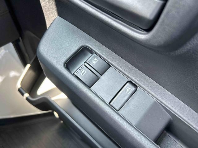 ハイゼットカーゴＤＸ走行無制限１年保証　４ＷＤ　フロントコーナーセンサーＬＥＤヘッドライト　アイドリングストップ　オートハイビーム　キーレス（石川県）の中古車