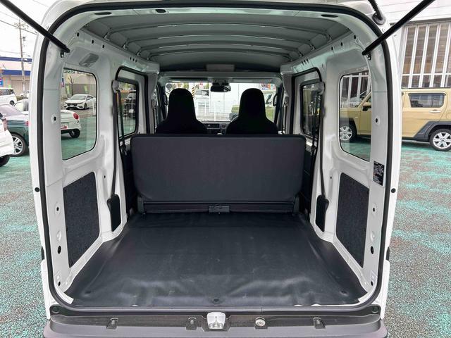 ハイゼットカーゴＤＸ走行無制限１年保証　４ＷＤ　コーナーセンサー　ＡＭ／ＦＭラジオ　エアコン　衝突回避支援ブレーキ　オートライト　キーレスエントリー　オーバーヘッドシェルフ（石川県）の中古車