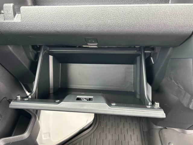 ハイゼットカーゴＤＸ走行無制限１年保証　４ＷＤ　コーナーセンサー　ＡＭ／ＦＭラジオ　エアコン　衝突回避支援ブレーキ　オートライト　キーレスエントリー　オーバーヘッドシェルフ（石川県）の中古車