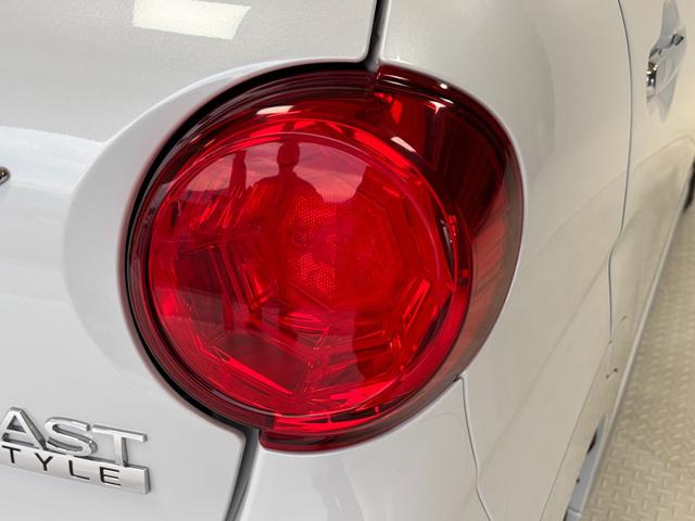 キャストスタイルＧ　ＶＳ　ＳＡIIIＣＤチューナー　シートヒーター　オートライト　オートエアコン　ＬＥＤヘッドランプ　ＬＥＤフォグランプ　４ＷＤ（長野県）の中古車