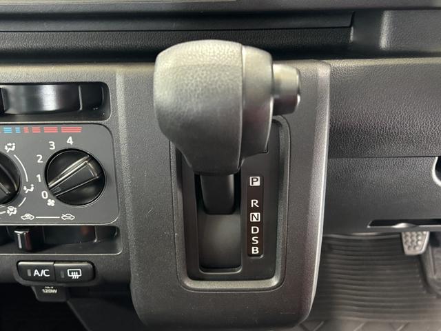 ハイゼットカーゴＤＸＡＭ・ＦＭラジオ　オートライト　マニュアルエアコン　ＣＶＴ　４ＷＤ（長野県）の中古車