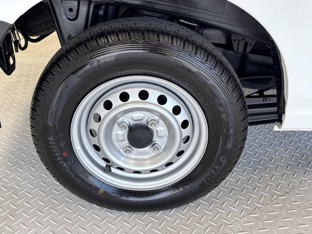ハイゼットカーゴＤＸＡＭ・ＦＭラジオ　オートライト　マニュアルエアコン　ＣＶＴ　４ＷＤ（長野県）の中古車