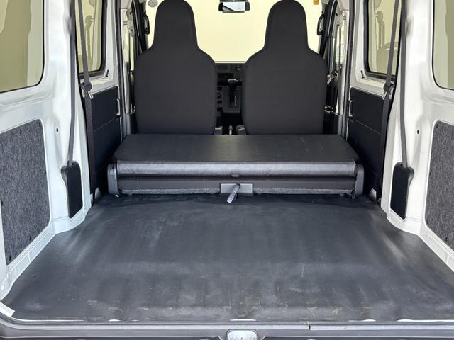 ハイゼットカーゴＤＸＡＭ・ＦＭラジオ　オートライト　マニュアルエアコン　ＣＶＴ　４ＷＤ（長野県）の中古車
