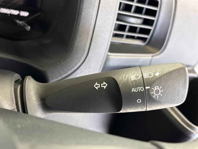 ハイゼットカーゴＤＸＡＭ・ＦＭラジオ　オートライト　マニュアルエアコン　ＣＶＴ　４ＷＤ（長野県）の中古車