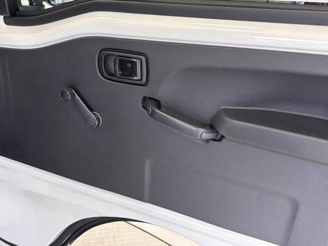 ハイゼットトラックジャンボスタンダードＡＭ・ＦＭラジオ　オートライト　ＣＶＴ　マニュアルエアコン（長野県）の中古車