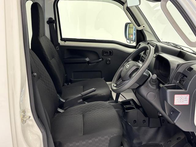 ハイゼットトラックジャンボエクストラＣＤチューナー　ＬＥＤ大型荷台作業灯　　　オートライト　マニュアルエアコン　リヤ４枚リーフスプリング　ＬＥＤヘッドランプ　ＬＥＤフォグランプ　ＣＶＴ（長野県）の中古車