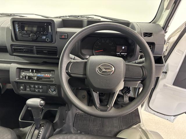 ハイゼットトラックジャンボエクストラＣＤチューナー　ＬＥＤ大型荷台作業灯　　　オートライト　マニュアルエアコン　リヤ４枚リーフスプリング　ＬＥＤヘッドランプ　ＬＥＤフォグランプ　ＣＶＴ（長野県）の中古車