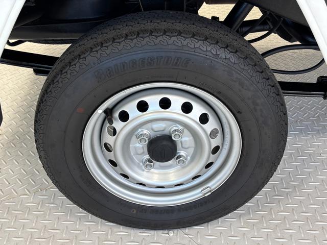 ハイゼットトラックジャンボエクストラＣＤチューナー　ＬＥＤ大型荷台作業灯　　　オートライト　マニュアルエアコン　リヤ４枚リーフスプリング　ＬＥＤヘッドランプ　ＬＥＤフォグランプ　ＣＶＴ（長野県）の中古車