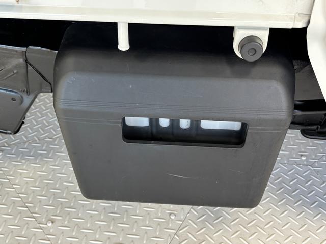 ハイゼットトラックジャンボエクストラＣＤチューナー　ＬＥＤ大型荷台作業灯　　　オートライト　マニュアルエアコン　リヤ４枚リーフスプリング　ＬＥＤヘッドランプ　ＬＥＤフォグランプ　ＣＶＴ（長野県）の中古車