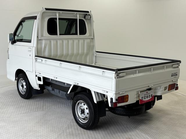 ハイゼットトラックＥＸＴＣＤチューナー　マニュアルエアコン　ＭＴ　リヤ４枚リーフスプリング　荷台作業灯（長野県）の中古車