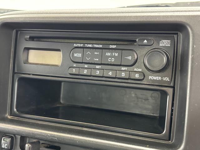 ハイゼットトラックＥＸＴＣＤチューナー　マニュアルエアコン　ＭＴ　リヤ４枚リーフスプリング　荷台作業灯（長野県）の中古車