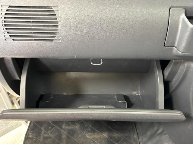 ハイゼットトラックＥＸＴＣＤチューナー　マニュアルエアコン　ＭＴ　リヤ４枚リーフスプリング　荷台作業灯（長野県）の中古車