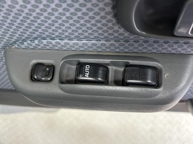 ハイゼットトラックＥＸＴＣＤチューナー　マニュアルエアコン　ＭＴ　リヤ４枚リーフスプリング　荷台作業灯（長野県）の中古車