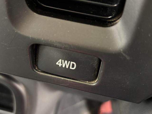 ハイゼットトラックＥＸＴＣＤチューナー　マニュアルエアコン　ＭＴ　リヤ４枚リーフスプリング　荷台作業灯（長野県）の中古車