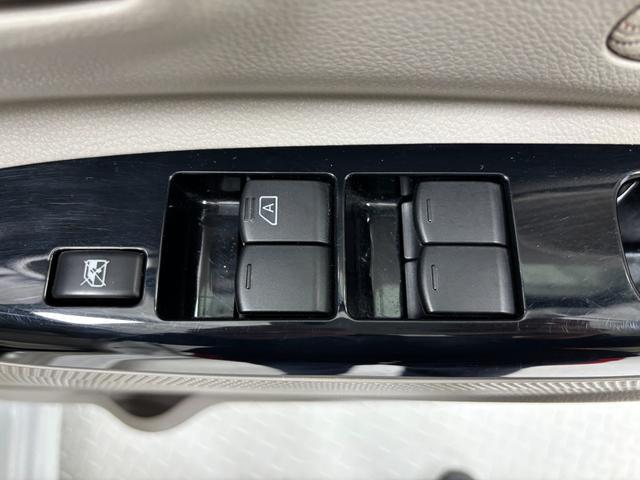 デイズルークスＸＡＭ／ＦＭチューナー　オートエアコン　片側電動スライドドア　プッシュスタート　ハロゲン　格納式テーブル　ショッピングフック　キーフリー　１４インチフルホイールキャップ　エマージェンシーブレーキ（長野県）の中古車
