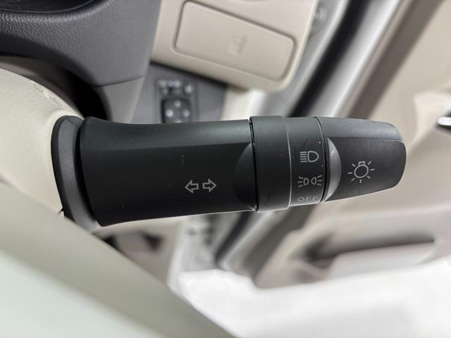 デイズルークスＸＡＭ／ＦＭチューナー　オートエアコン　片側電動スライドドア　プッシュスタート　ハロゲン　格納式テーブル　ショッピングフック　キーフリー　１４インチフルホイールキャップ　エマージェンシーブレーキ（長野県）の中古車