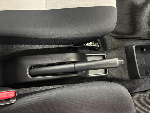 ミライースＬ　ＳＡIII防錆塗装済み　ＣＤチューナー　ＥＴＣ　エアコン　オートライト機能　電動格納ミラー　１３インチフルホイールキャップ　パンク応急修理キット　ショッピングフック　キーレスエントリー　スマートアシスト（長野県）の中古車